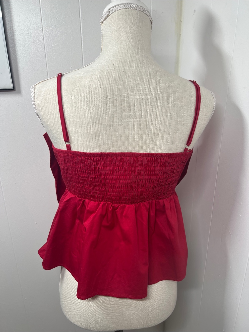 NWT Timing Red Bow-Front Spaghetti Strap Top Size Large - Picture 6 of 11